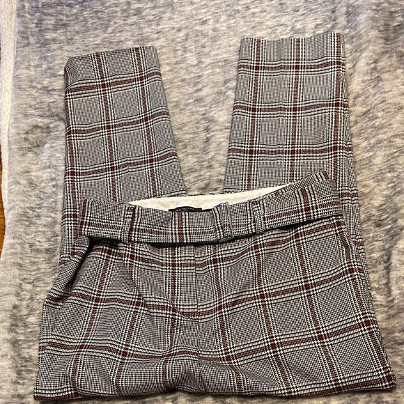 Ann Taylor Gray and Black Plaid Women's Trousers - Picture 4 of 6